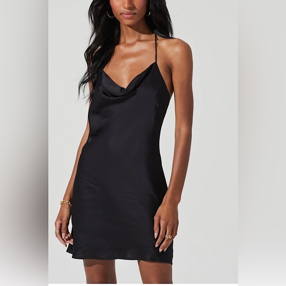 ASTR The Label Dresses & Skirts - ASTR The Label Black Satin Mini Dress Sz M
Cocktail Party LBD Formal Date Night